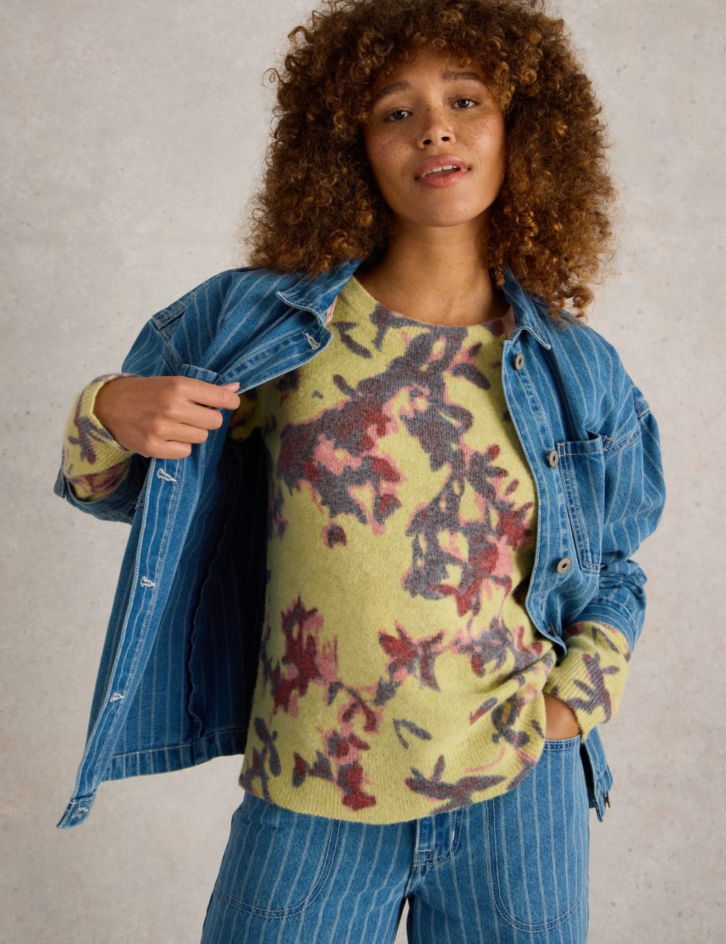 Women s Yellow Jumpers at M S