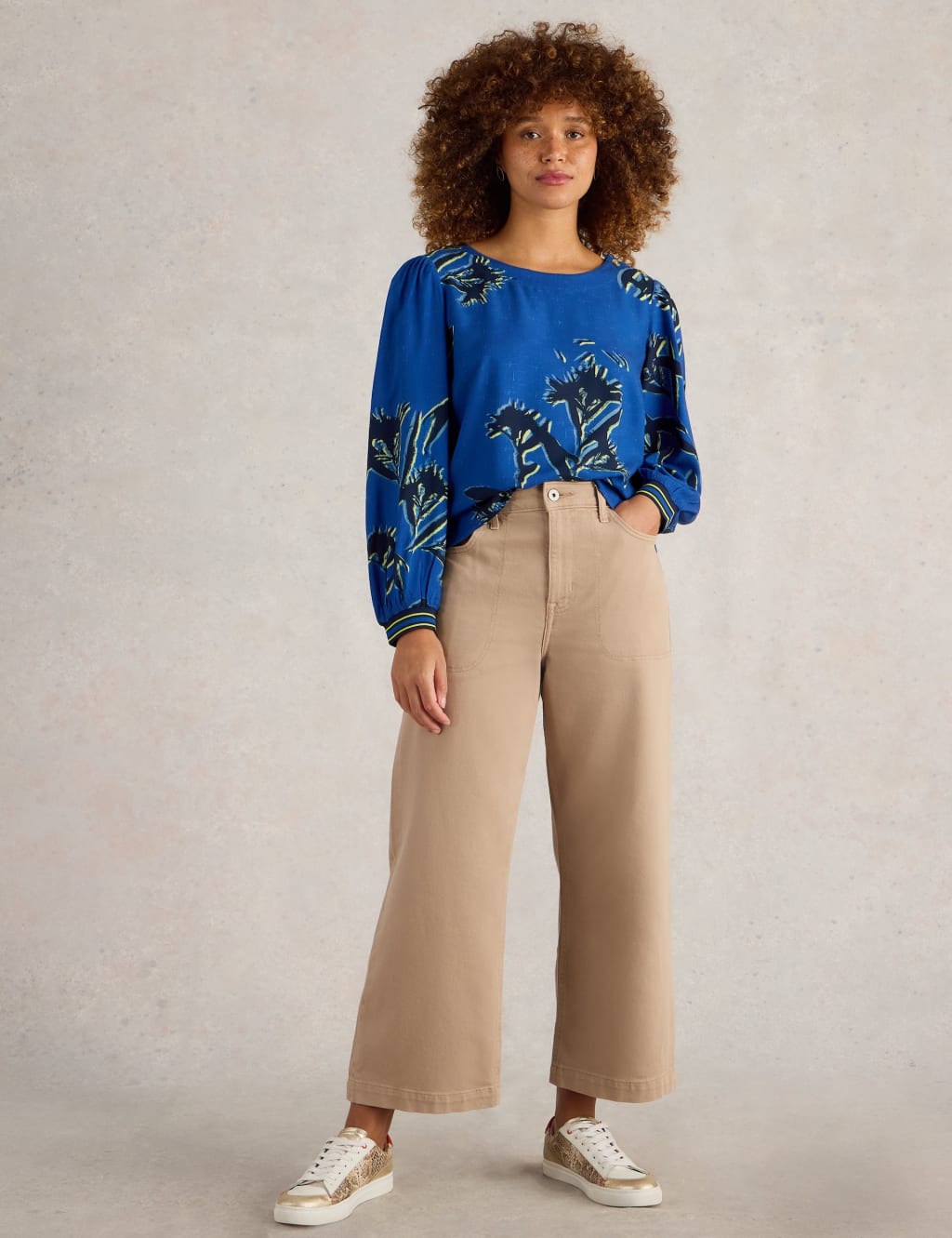 Floral Round Neck Blouse