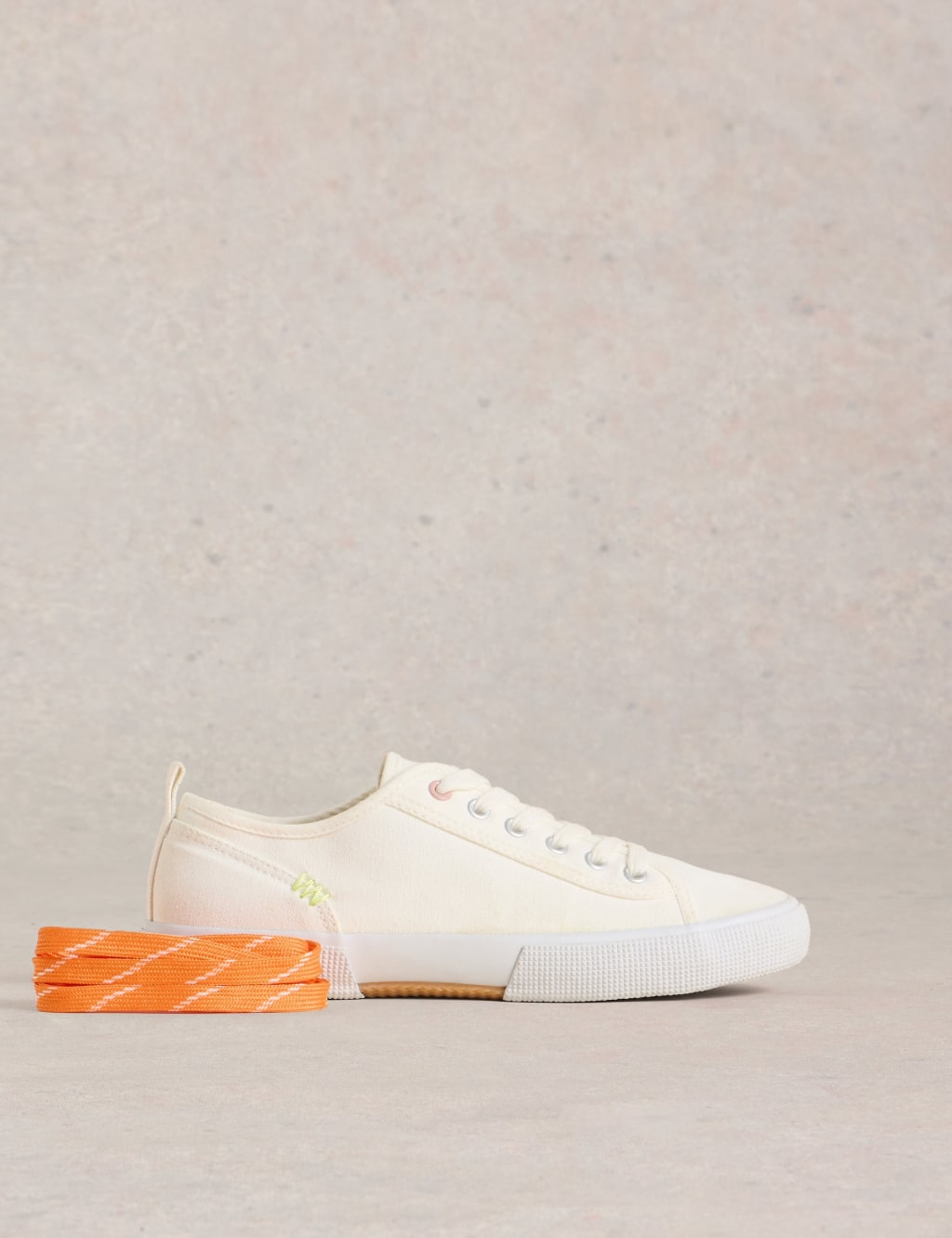 Canvas Trainers