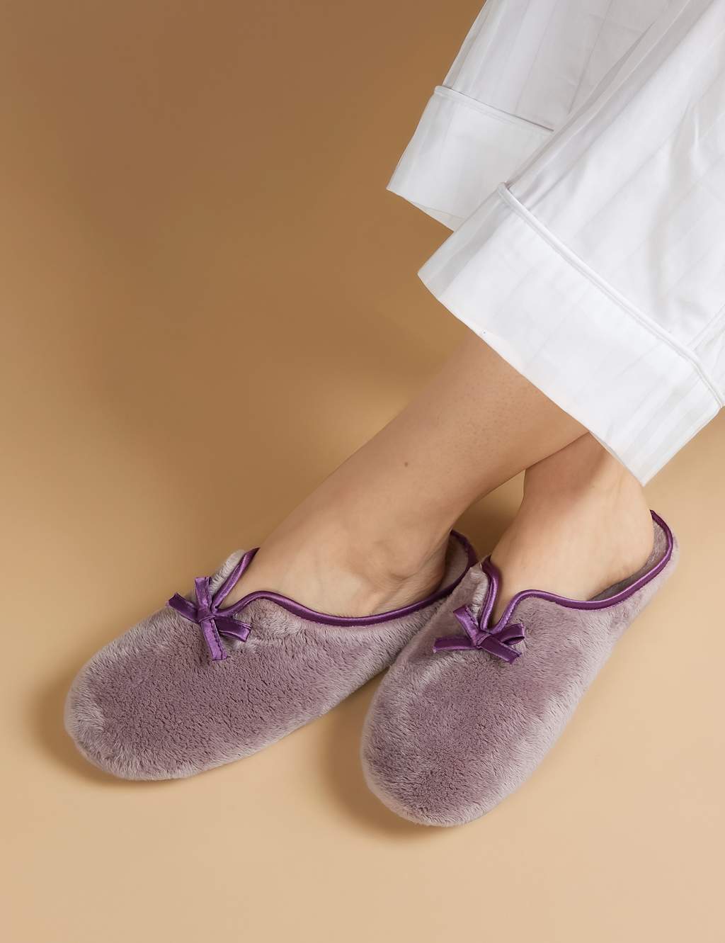 Bow Faux Fur Lined Mule Slippers