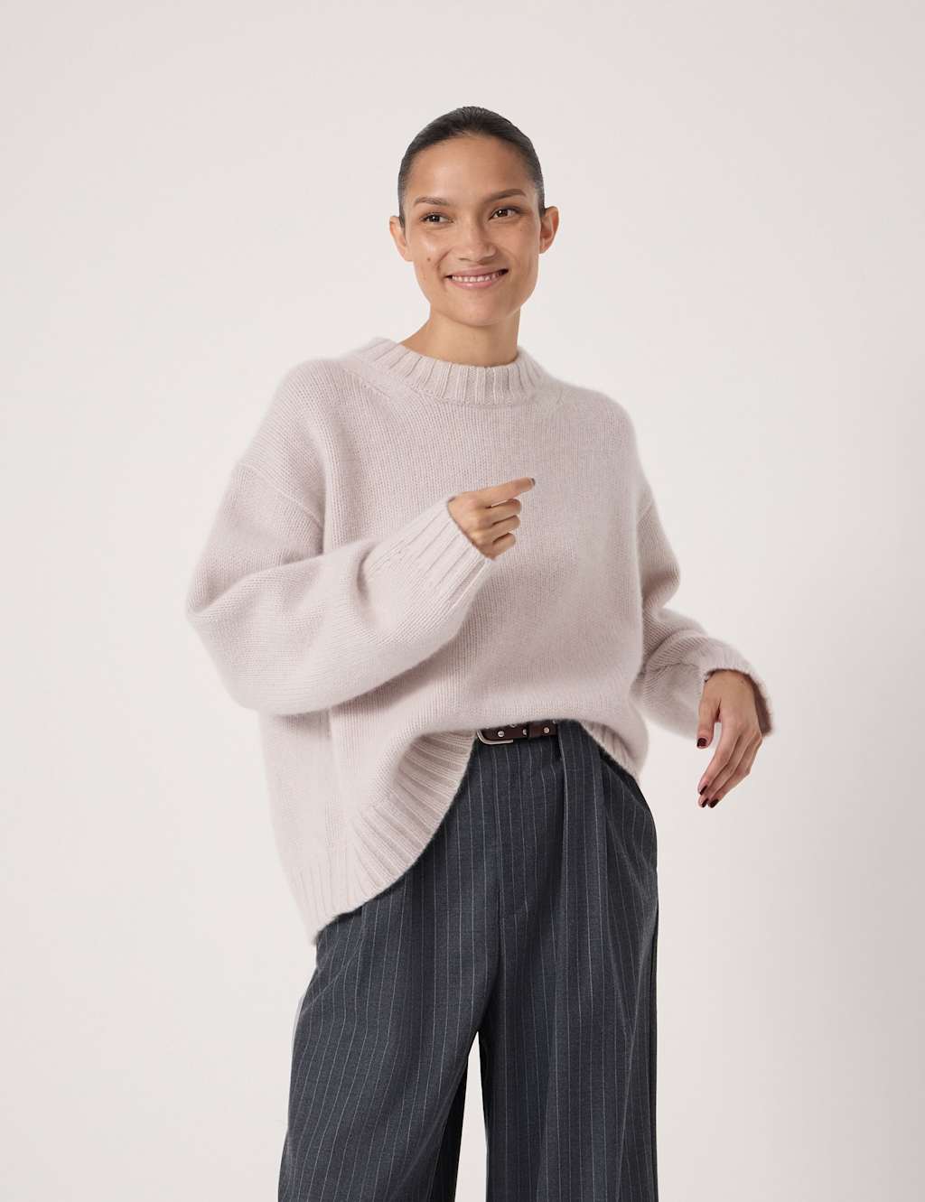 HUSH Pure Cashmere Textured Crew Neck Jumper Soft White