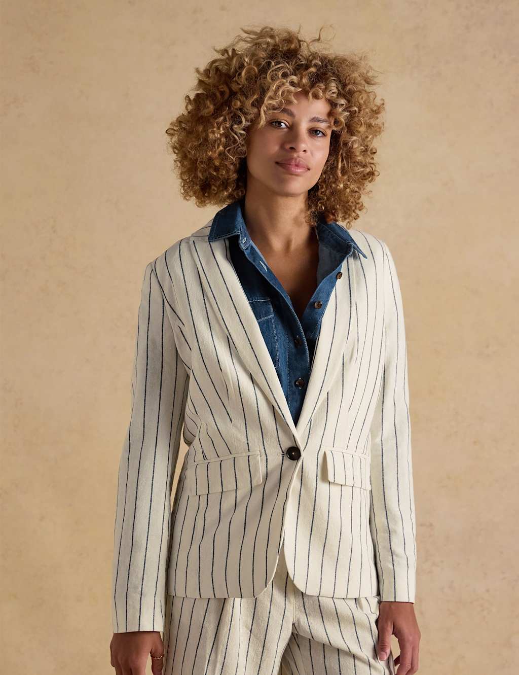 Joules Women's Linen Rich Single Breasted Blazer - 8 - Cream - Available at M&S