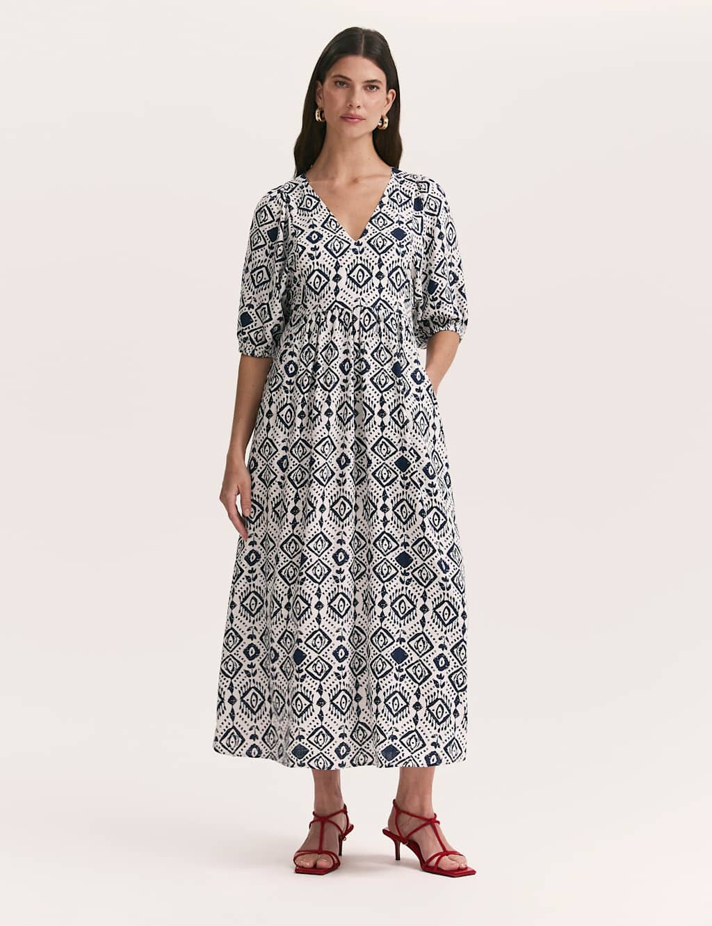 Finery London Women's Printed V-Neck Midaxi Smock Dress with Linen - 8 - Ivory Mix - Available at M&S