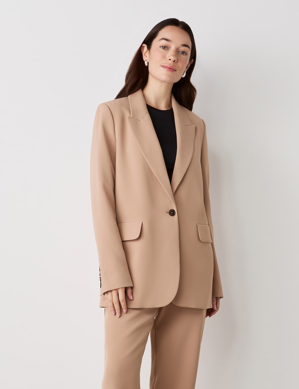 Collared Single Breasted Blazer