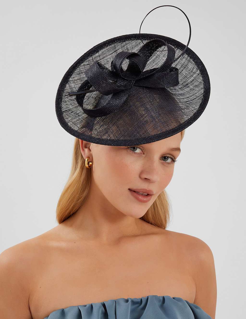 Bow Disc Fascinator