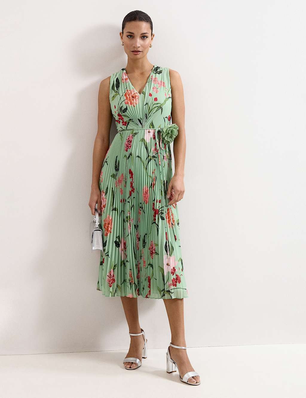 Phase Eight Women's Floral Pleated V-Neck Midi Skater Dress - 16 - Green Mix - Available at M&S