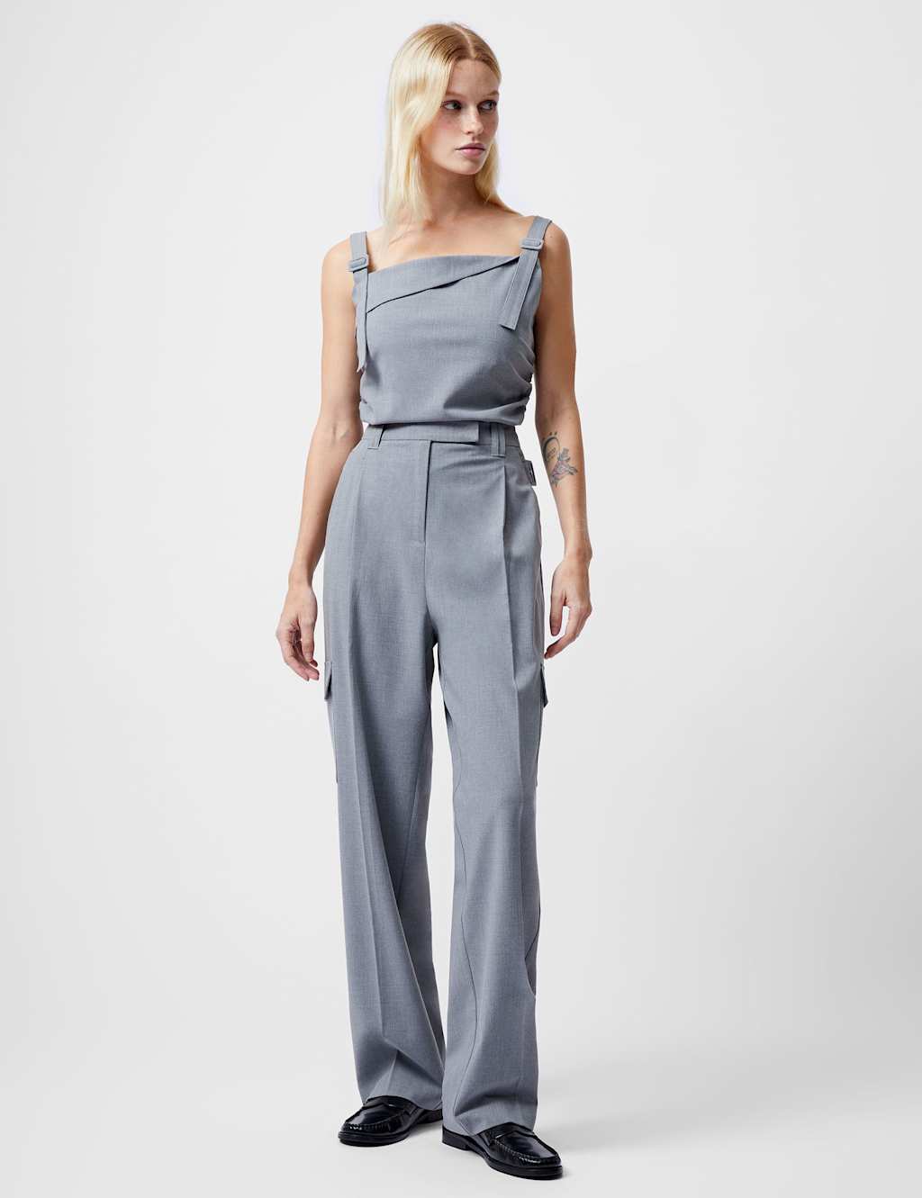 Barrel Leg Tapered Trousers with Lyocell