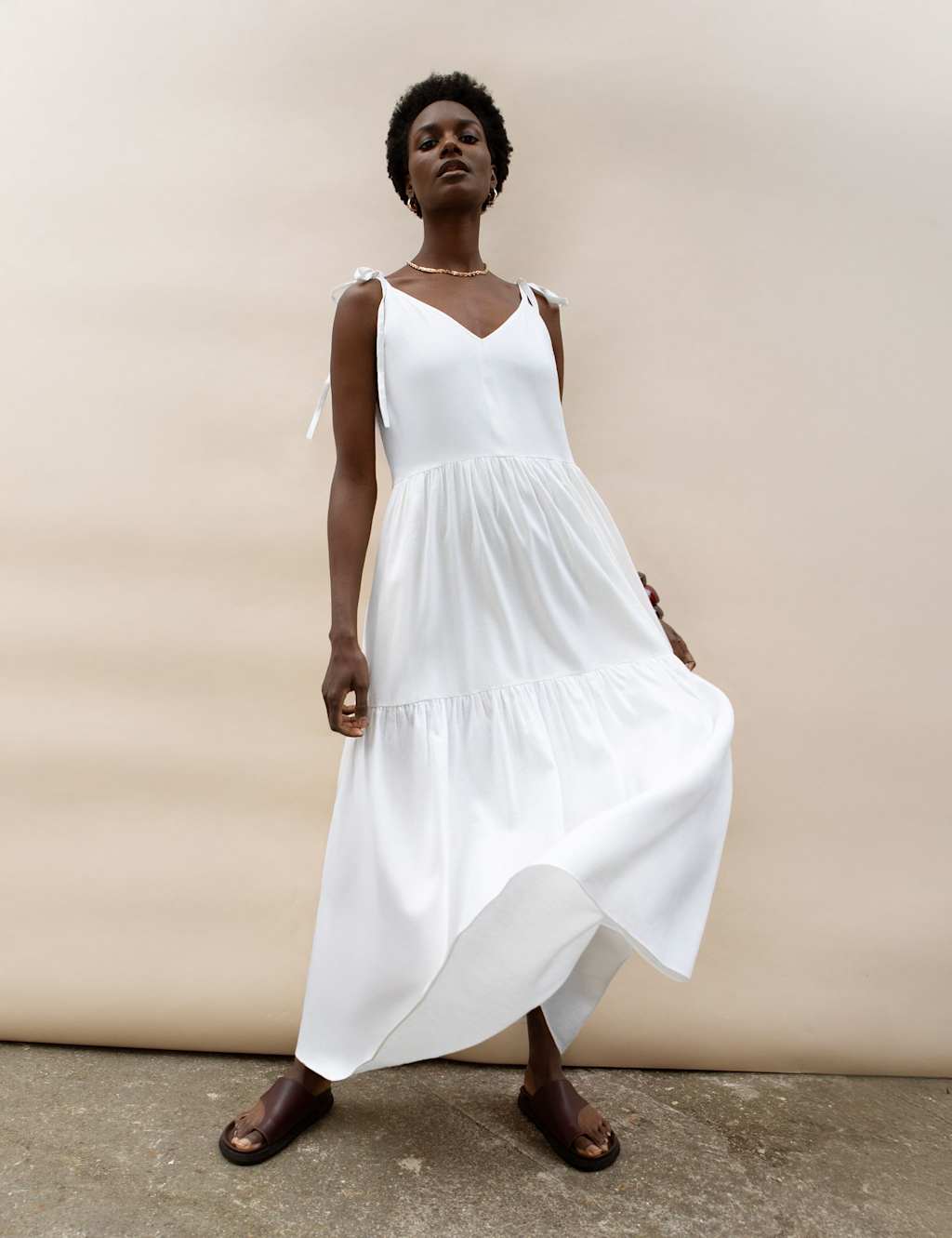 Ro&Zo Women's Pure Linen Tie Strap Tiered Maxi Dress - 14REG - Cream, Cream
