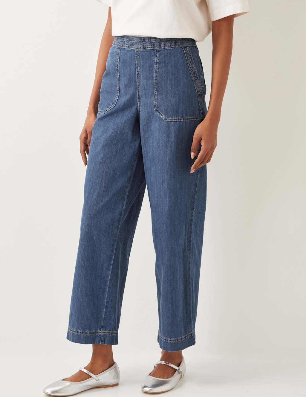 High Waisted Wide Leg Jeans