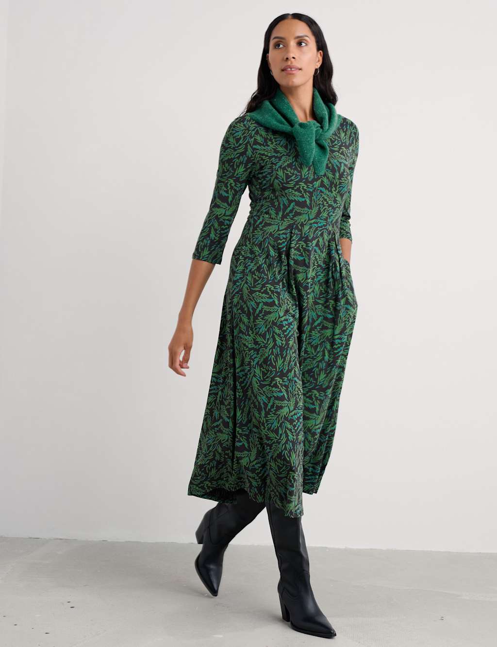 Seasalt Cornwall Cotton Rich Jersey Leaf Print Waisted Dress Green Mix