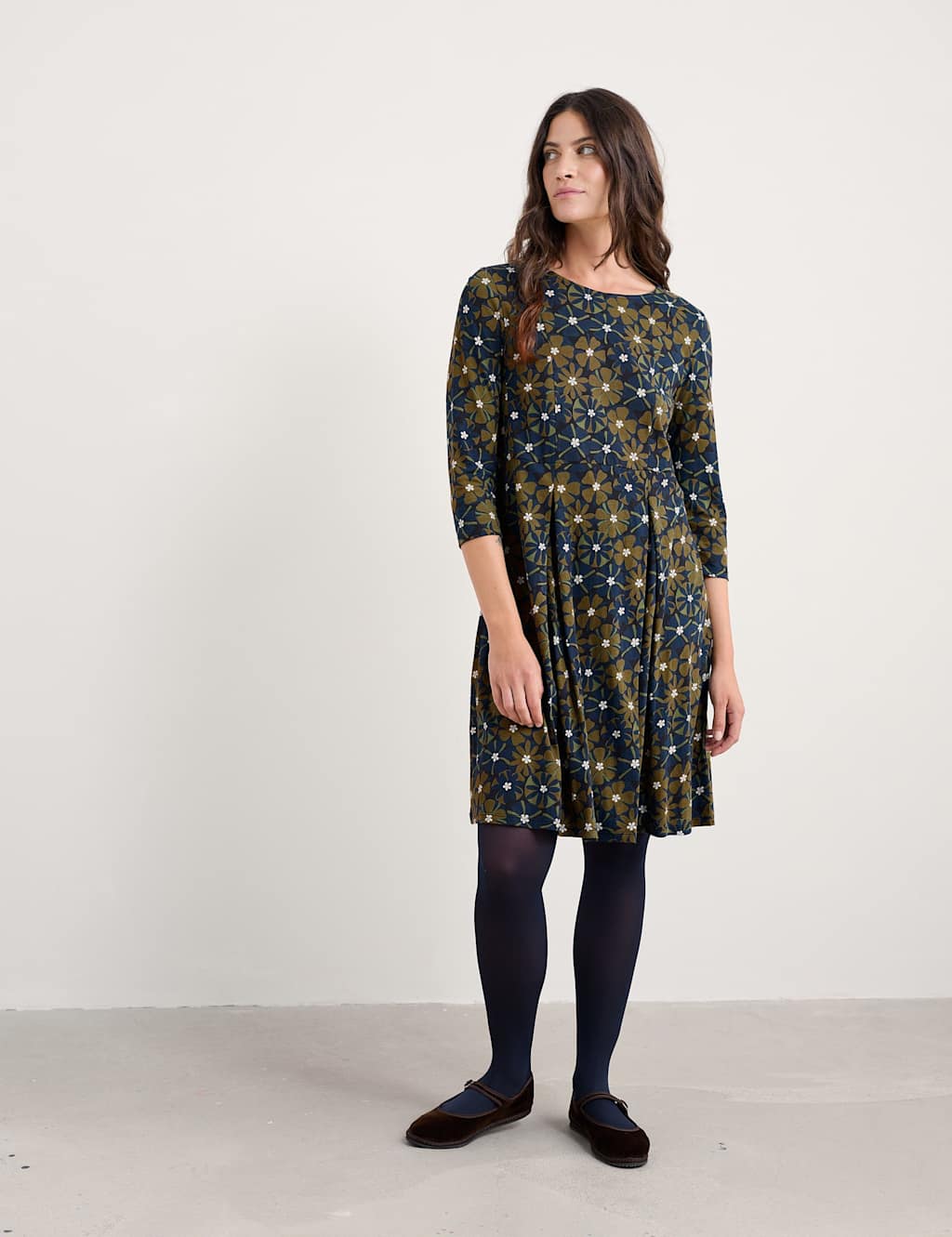 Seasalt Cornwall Cotton Rich Floral Knee Length Waisted Dress Green Mix