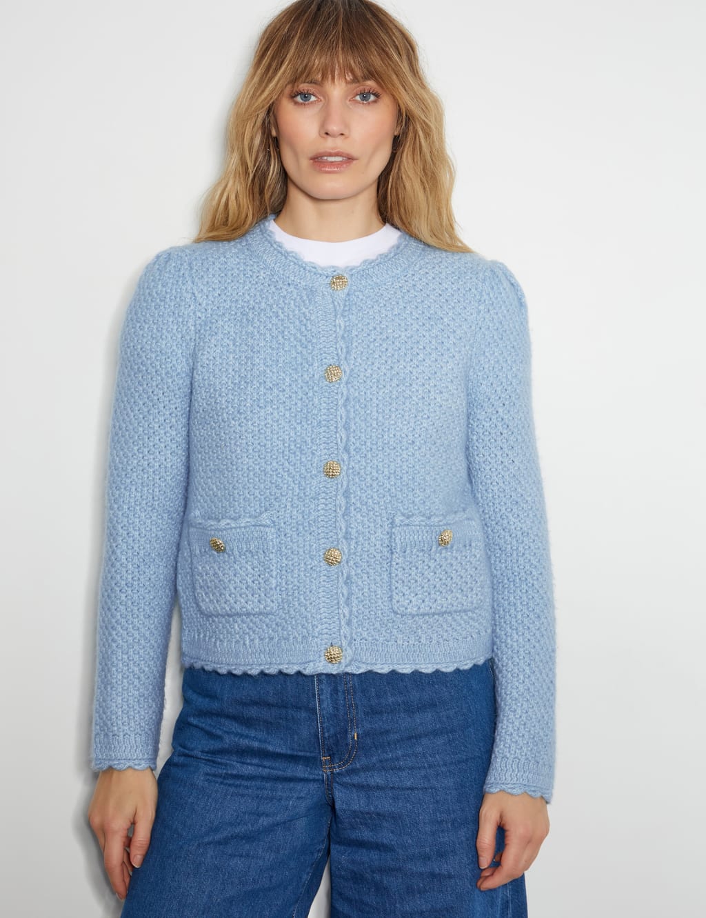 Textured Scallop Edge Cropped Cardigan
