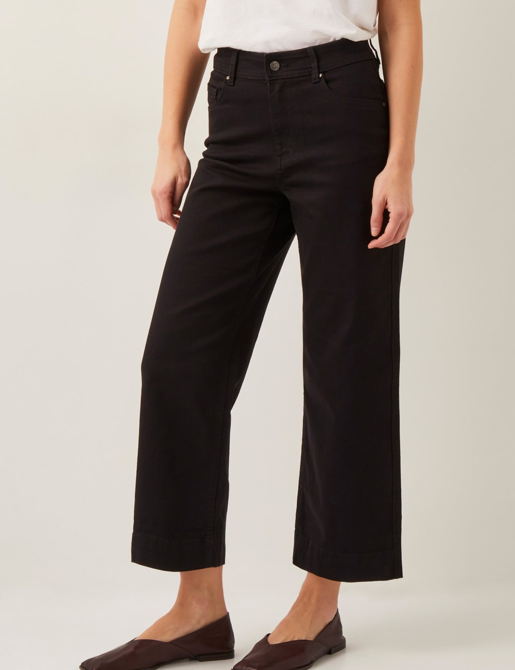 High Waisted Straight Leg Cropped Jeans