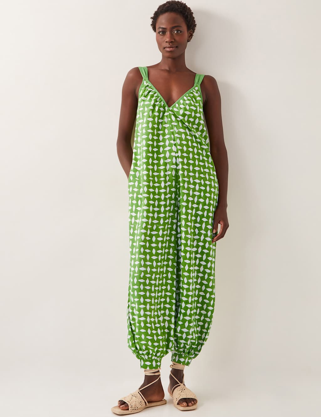 Geometric V-Neck Sleeveless Jumpsuit