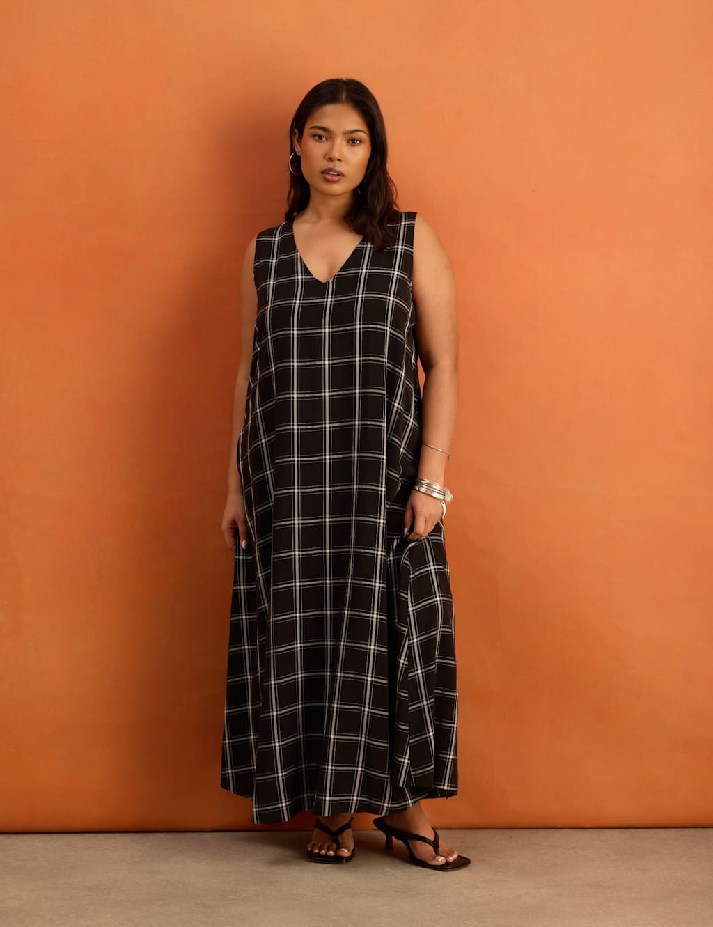 Live Unlimited London Women's Checked V-Neck Maxi Smock Dress - 26 - Black - Available at M&S