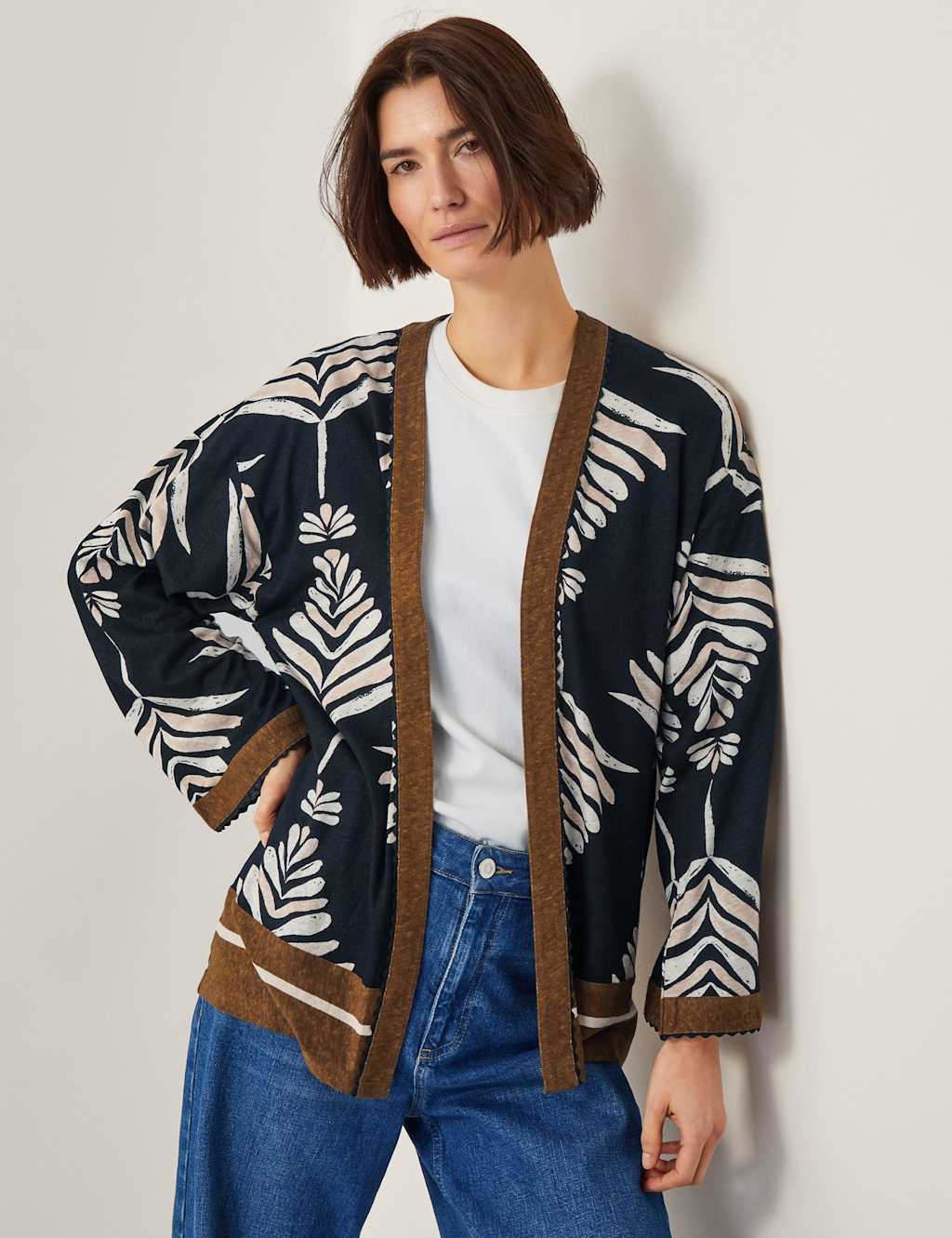 Linen Rich Leaf Print Kimono