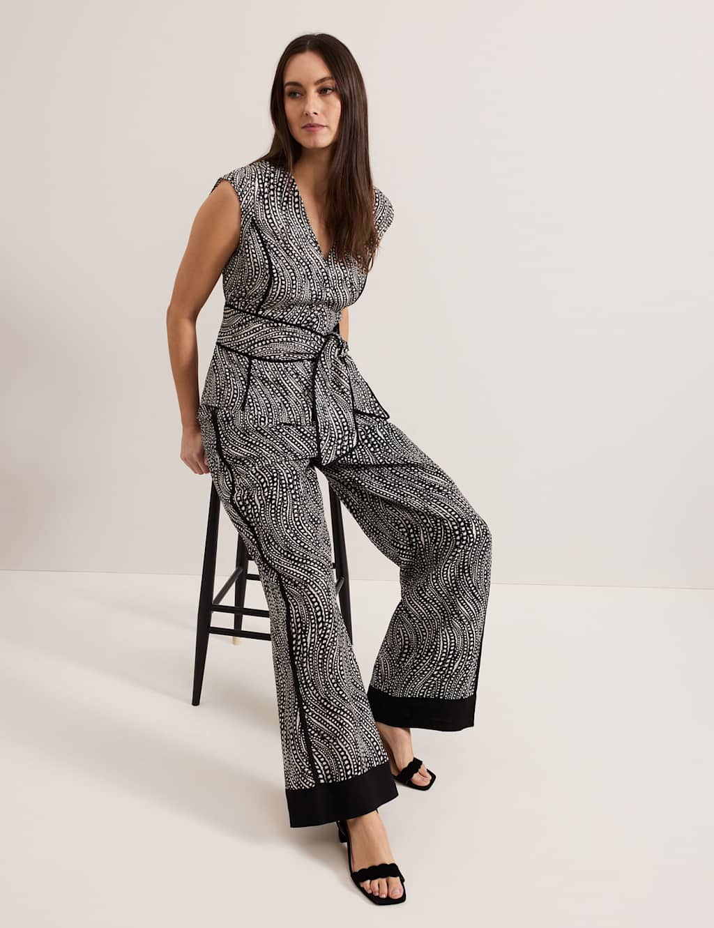 Linen Rich Geometric Wide Leg Trousers