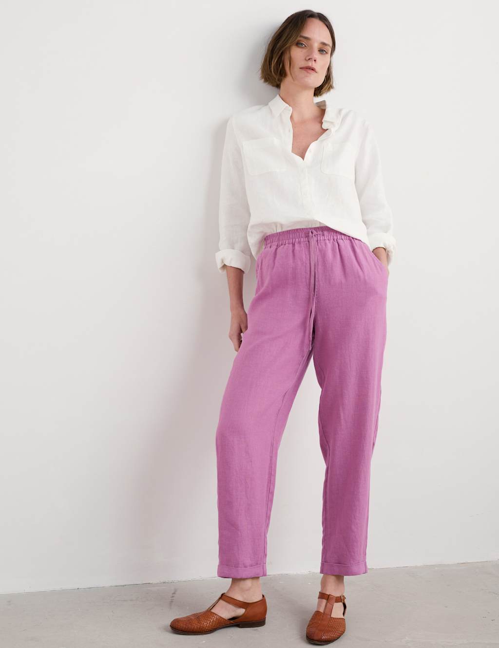Pure Linen Tapered Cropped Trousers