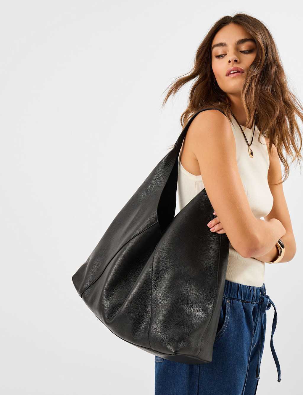 ACCESSORIZE Leather Shoulder Bag Black