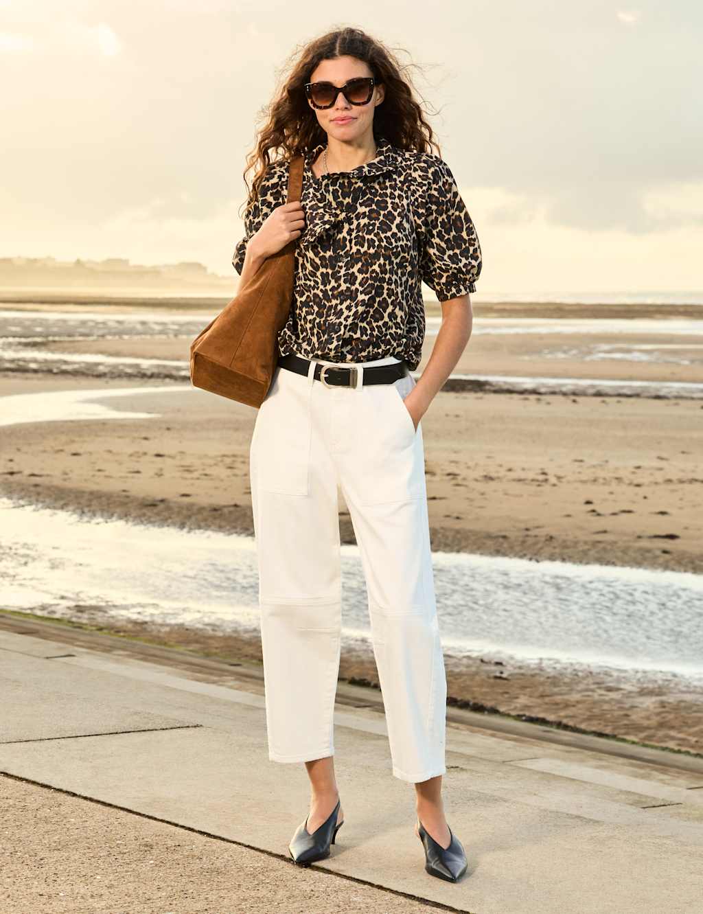Boyfriend High Waisted Barrel Cropped Jeans