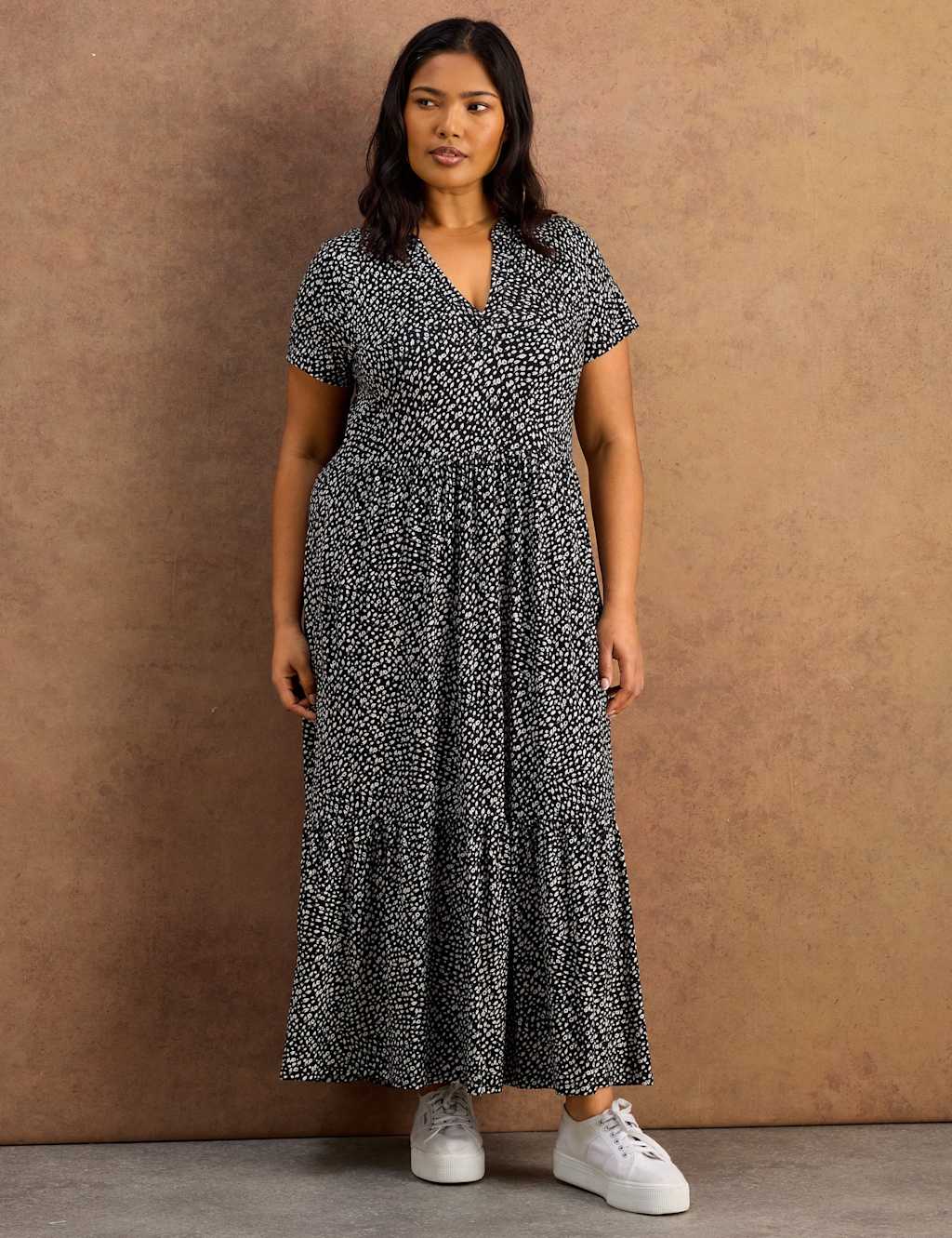 Live Unlimited London Women's Jersey Floral V-Neck Midaxi Tiered Dress - 26 - Black Mix - Available at M&S