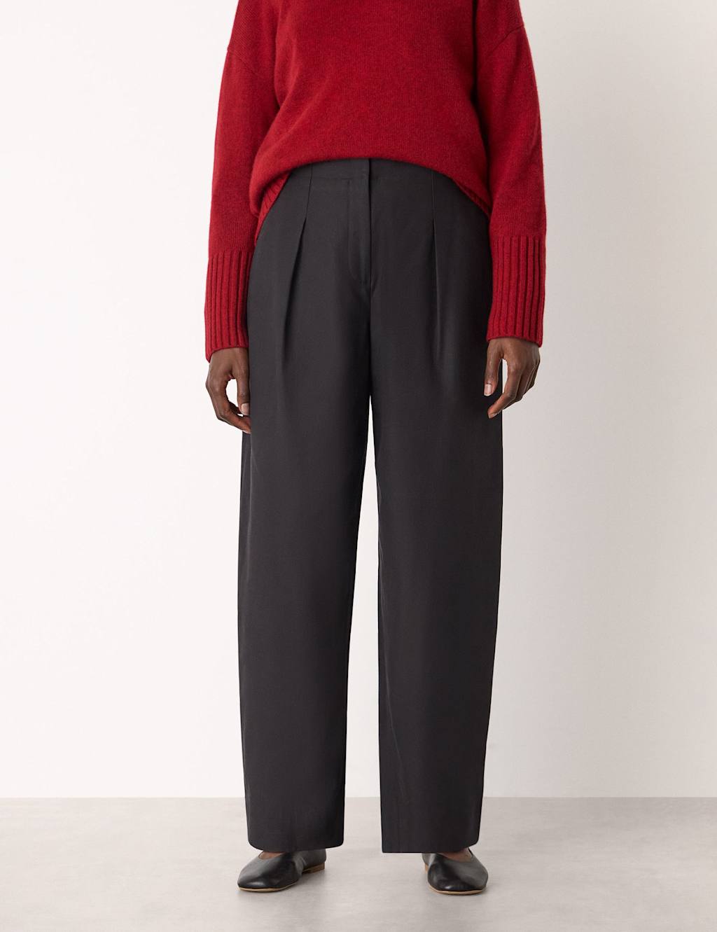 Whistles Women's Lyocell Rich Pleat Front Barrel Leg Trousers - 12 - Black - Available at M&S