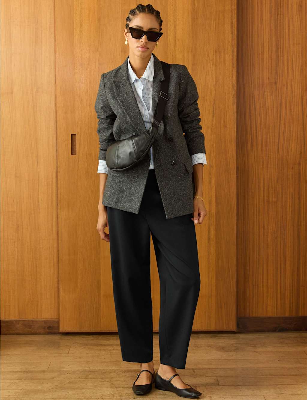 BAUKJEN Barrel Leg Trousers with Wool Black