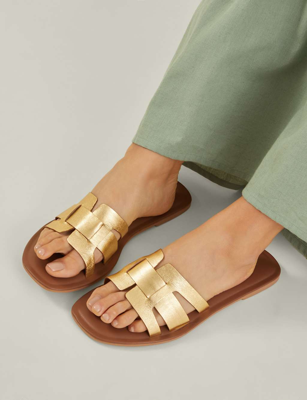 Wide Fit Leather Metallic Flat Sliders