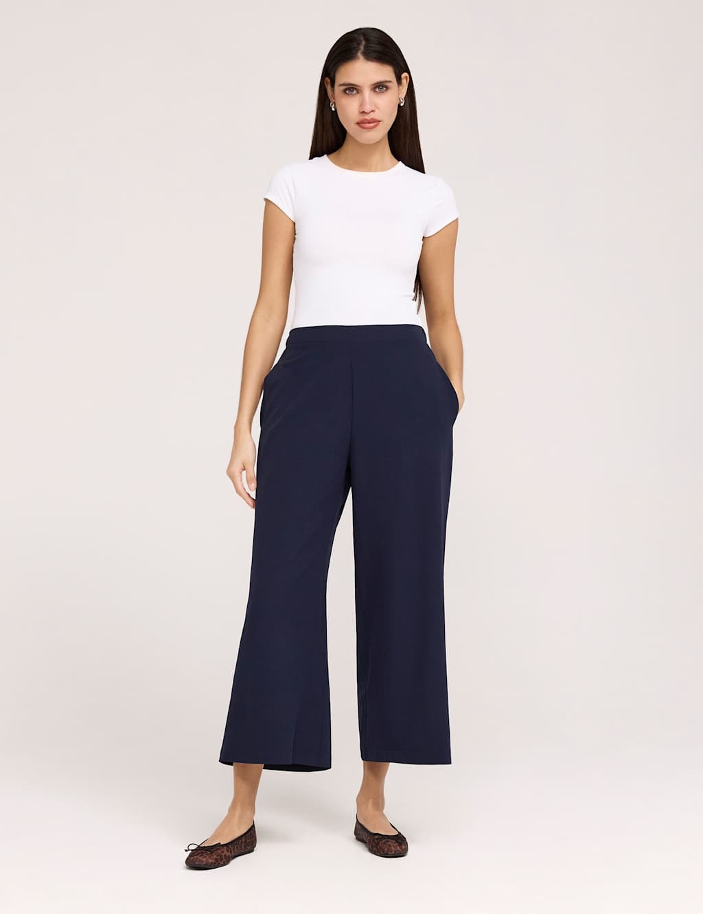 Finery London Women's Wide Leg Cropped Trousers - 8 - Navy - Available at M&S