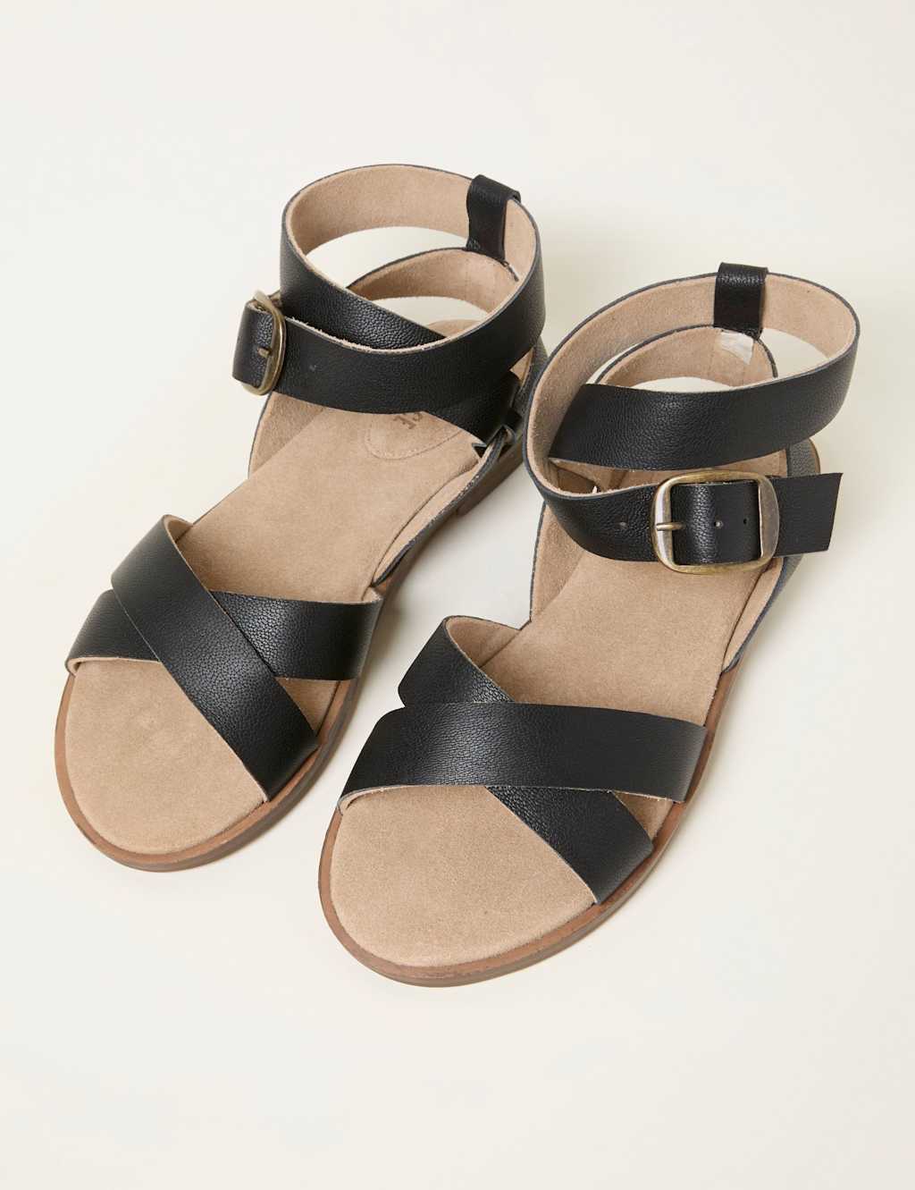 FatFace Leather Crossover Flatform Gladiator Sandals Black