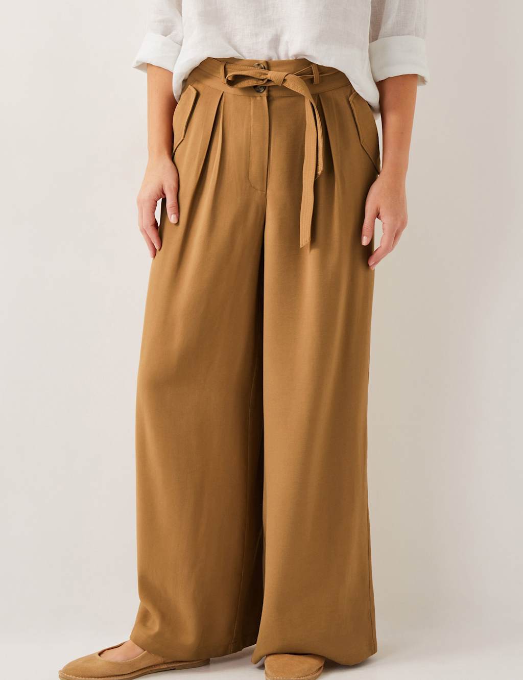 Belted Wide Leg Trousers