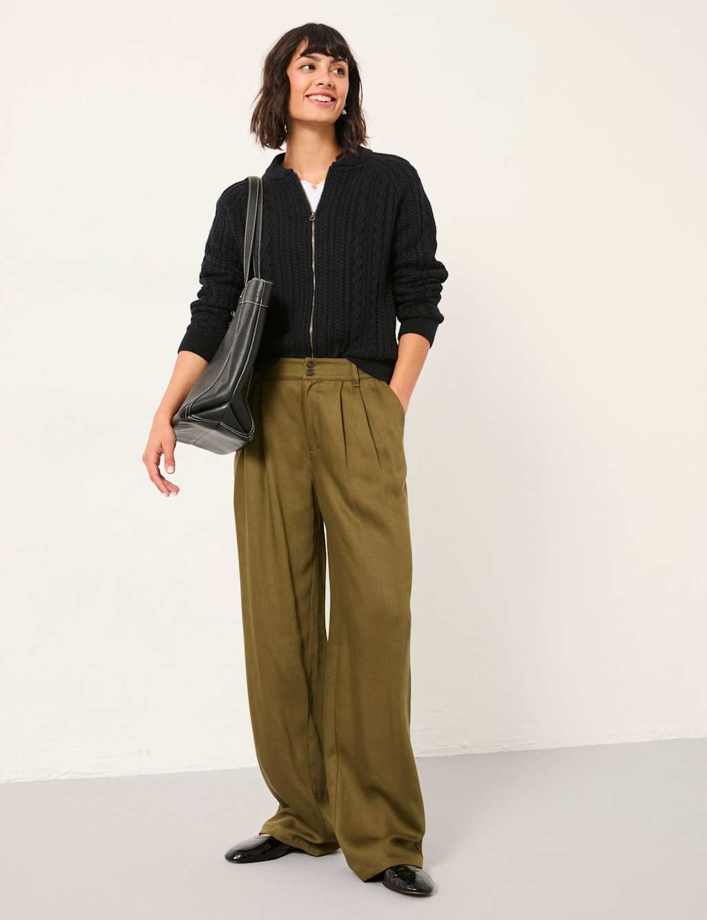 Fatface Women's Pleated Wide Leg Trousers - 12REG - Olive, Olive