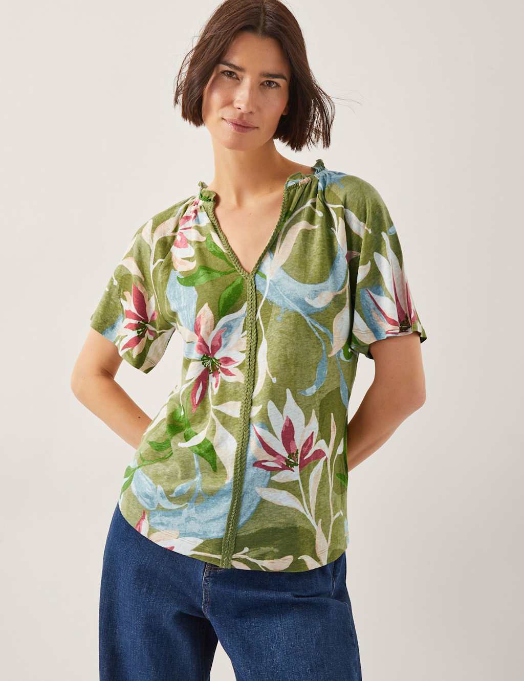 Linen Rich Floral V-Neck Top