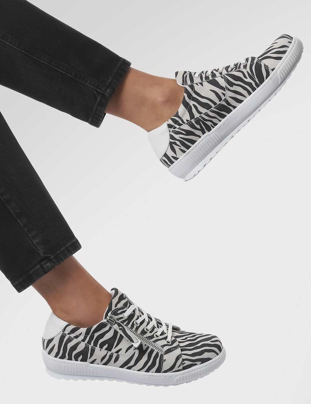 Jones Bootmaker Wide Fit Leather Metallic Side Zip Trainers White Mix