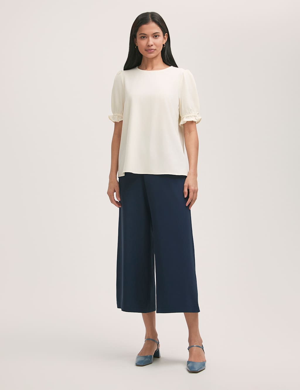 Crepe Puff Sleeve Top
