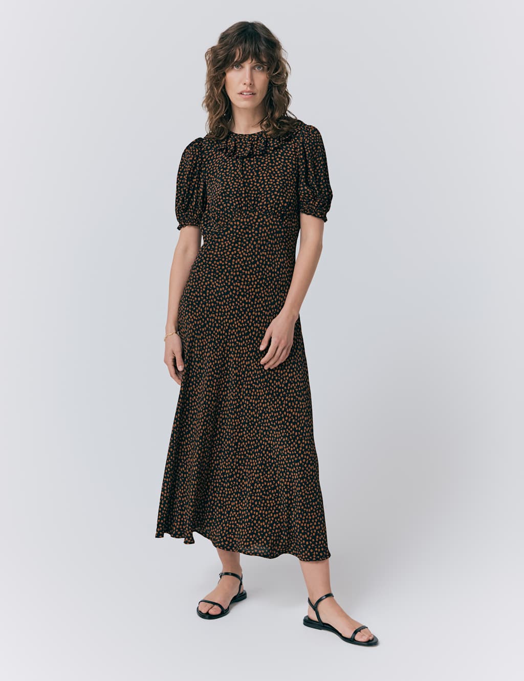 Floral Ruffle Collar Midi Smock Dress