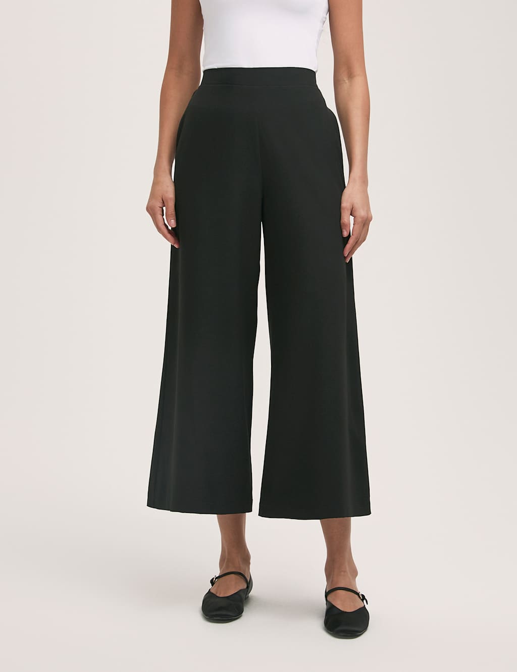 Elasticated Waist Wide Leg Cropped Trousers