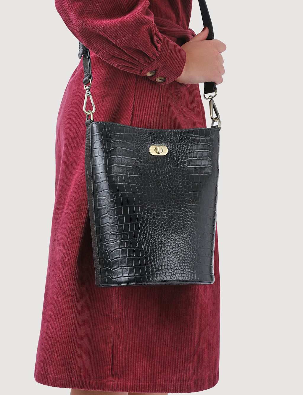 Jones Bootmaker Leather Adjustable Shoulder Bag Black Mix