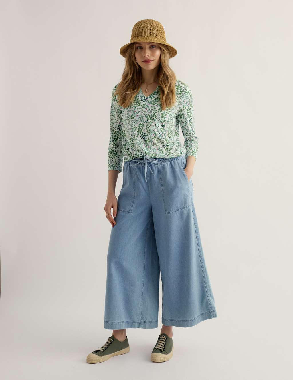 Seasalt Cornwall Women's Cotton Blend Floral V-Neck Blouse - 16 - Green Mix - Available at M&S