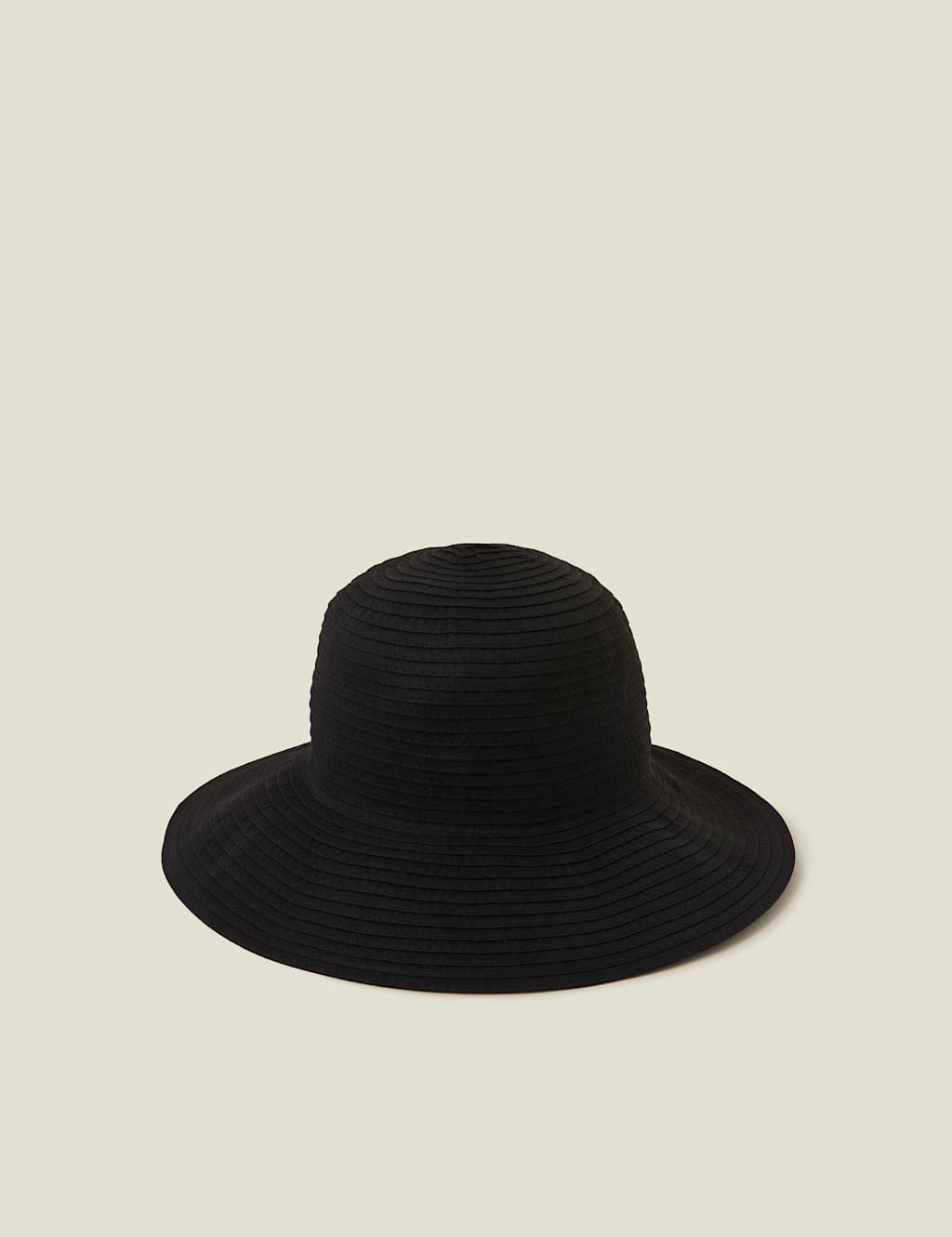 Packable Ribbed Bucket Hat