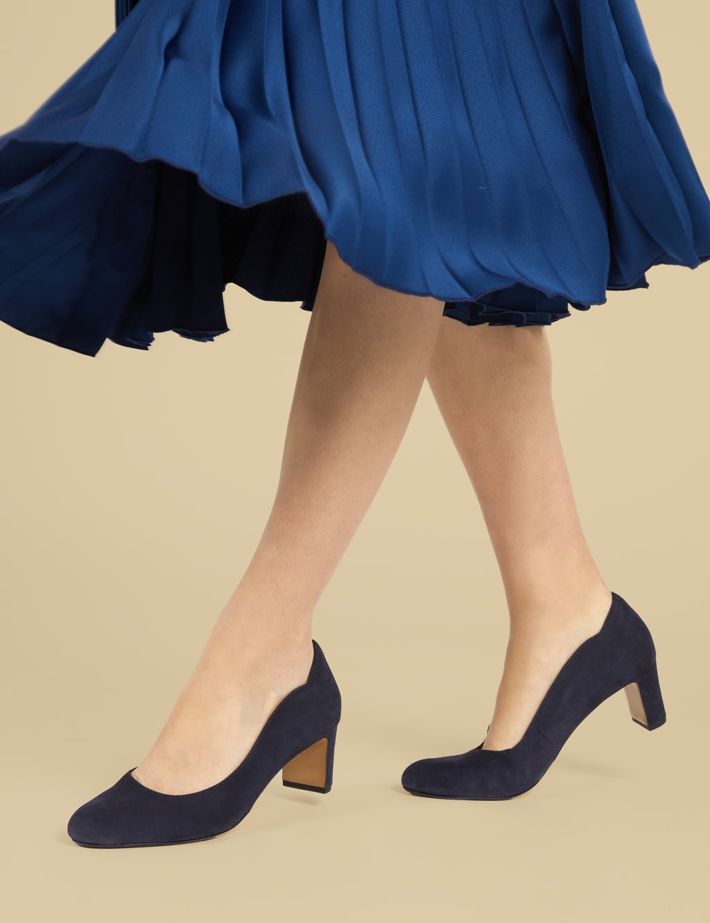 Wide Fit Suede Block Heel Court Shoes
