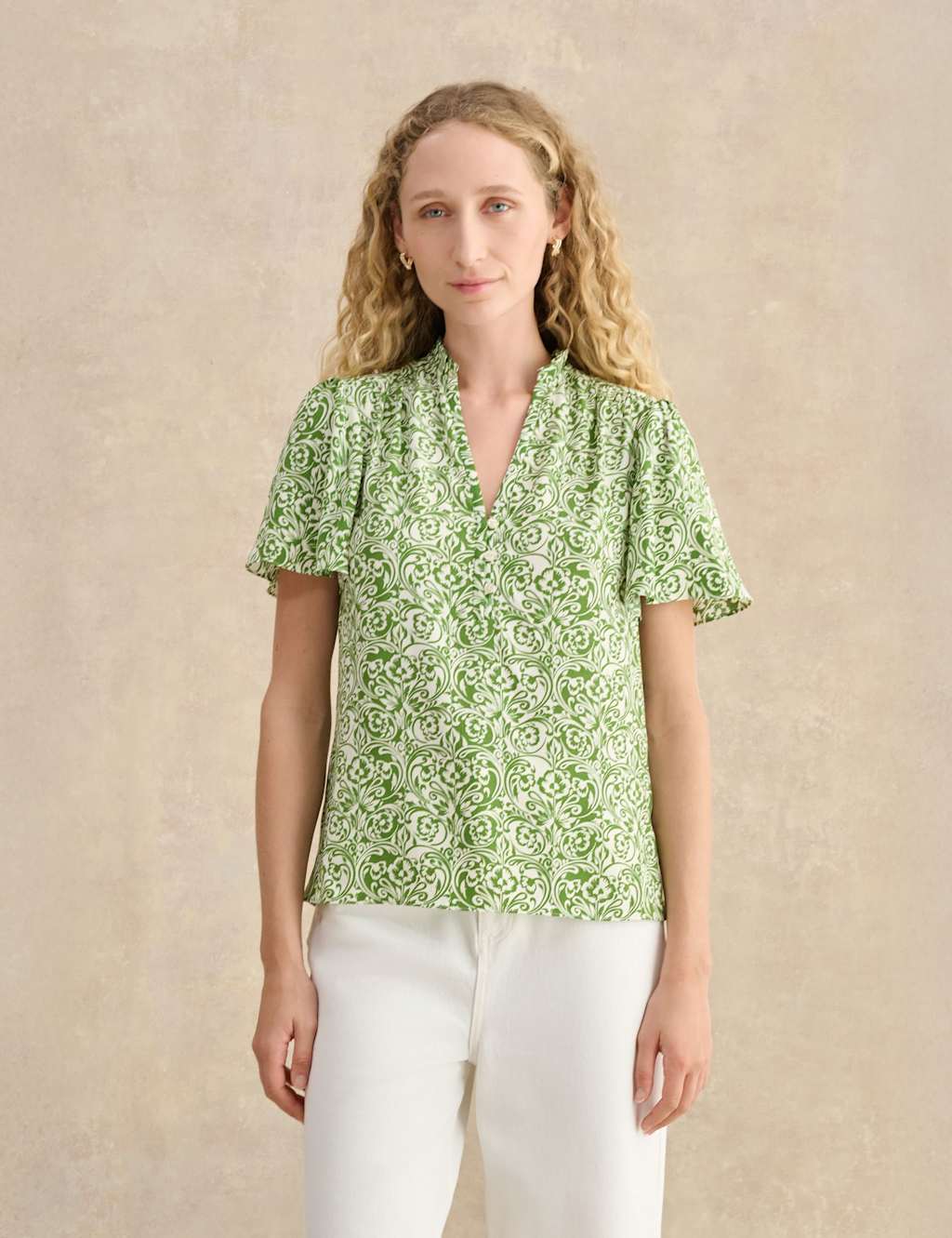 Hobbs Women's Floral Notch V-Neck Angel Sleeve Blouse - 8 - Green Mix - Available at M&S