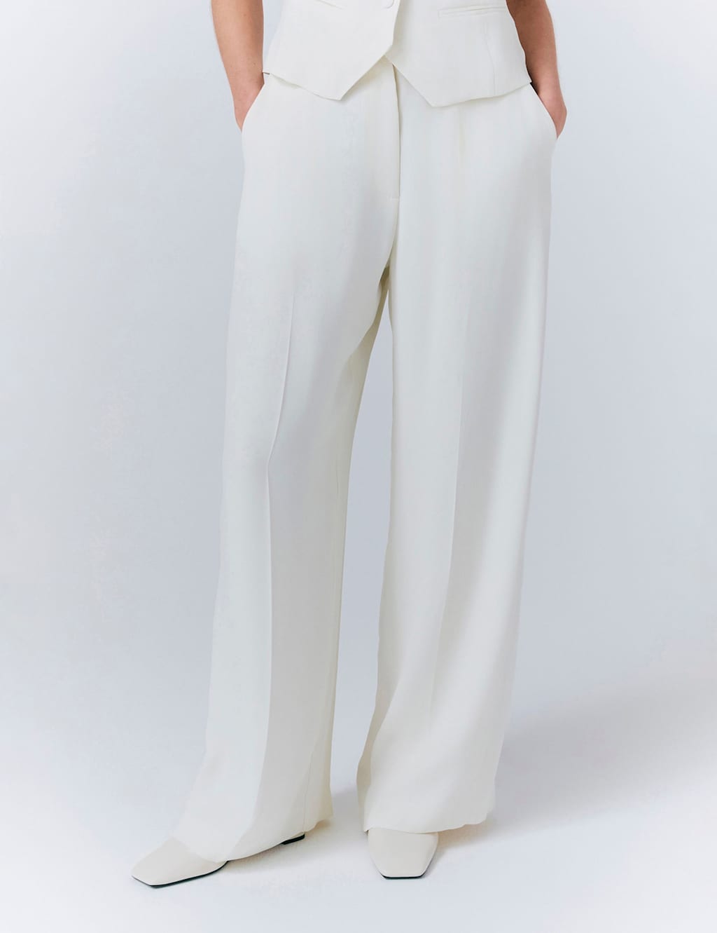 Crepe Wide Leg Trousers