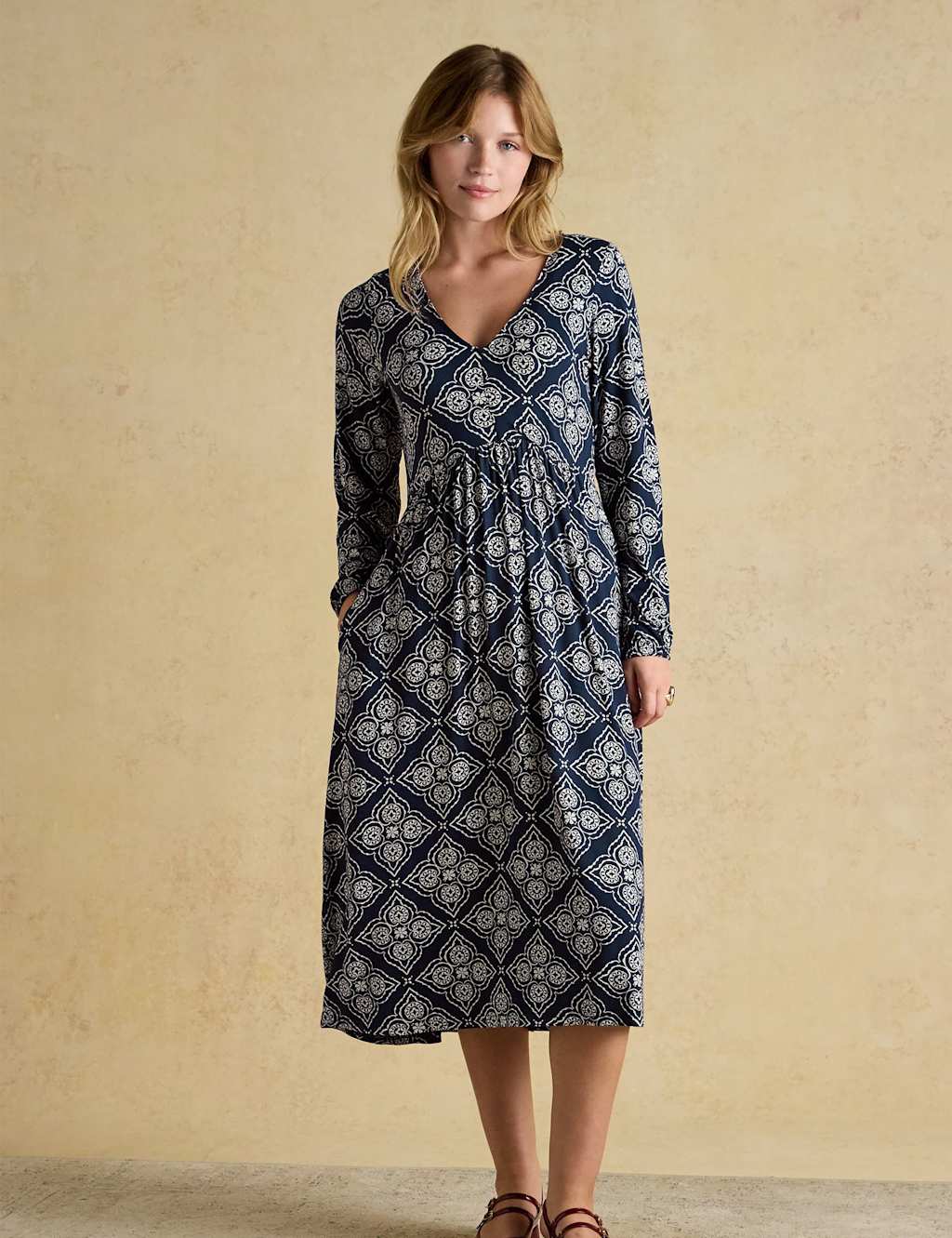 Joules Women's Jersey Geometric V-Neck Midi Skater Dress - Extra Small - Navy Mix - Available at M&S
