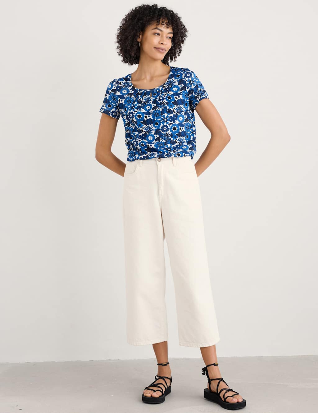 Seasalt Cornwall Cotton Blend Floral T-Shirt Blue Mix