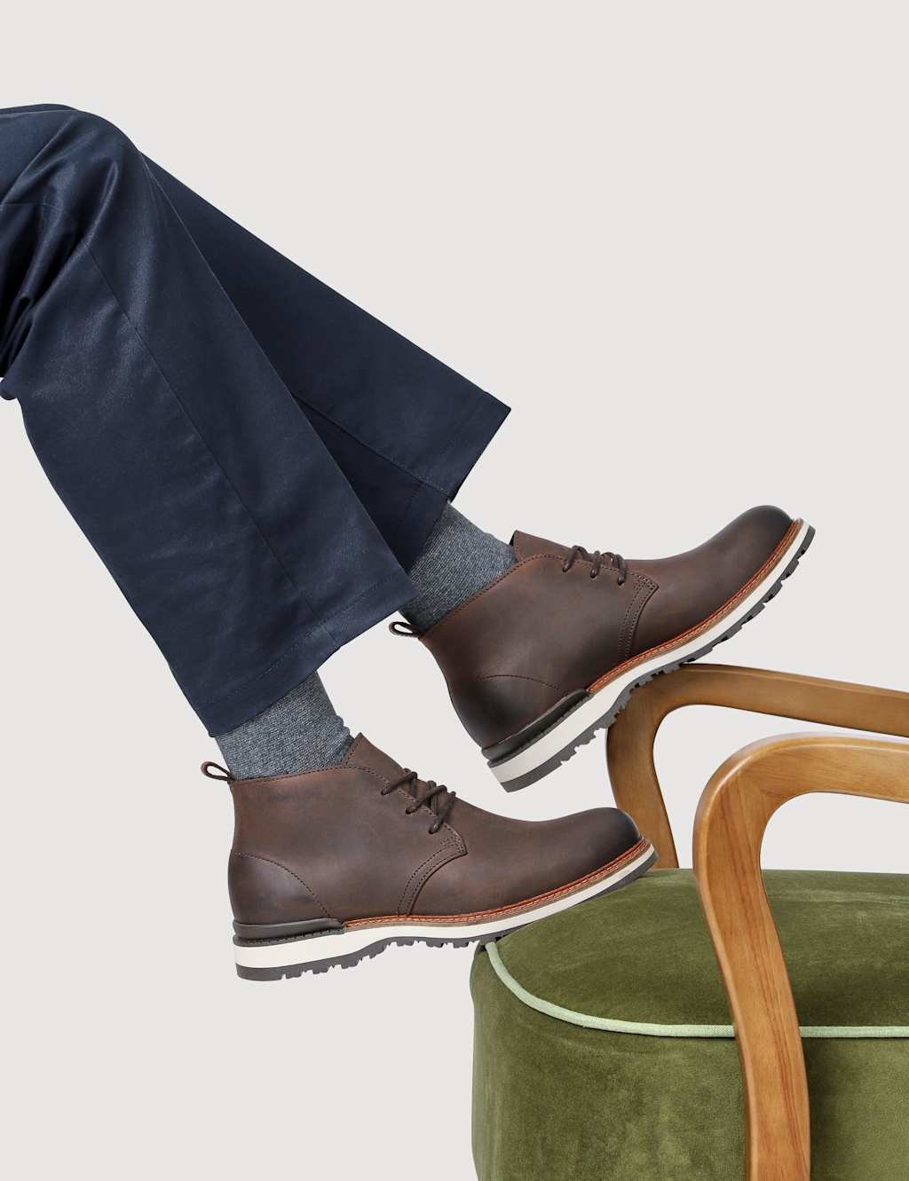 Jones Bootmaker Leather Chukka Boots Brown