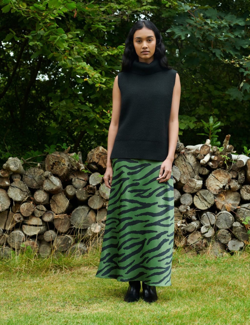 Green skirt marks and spencer 2025