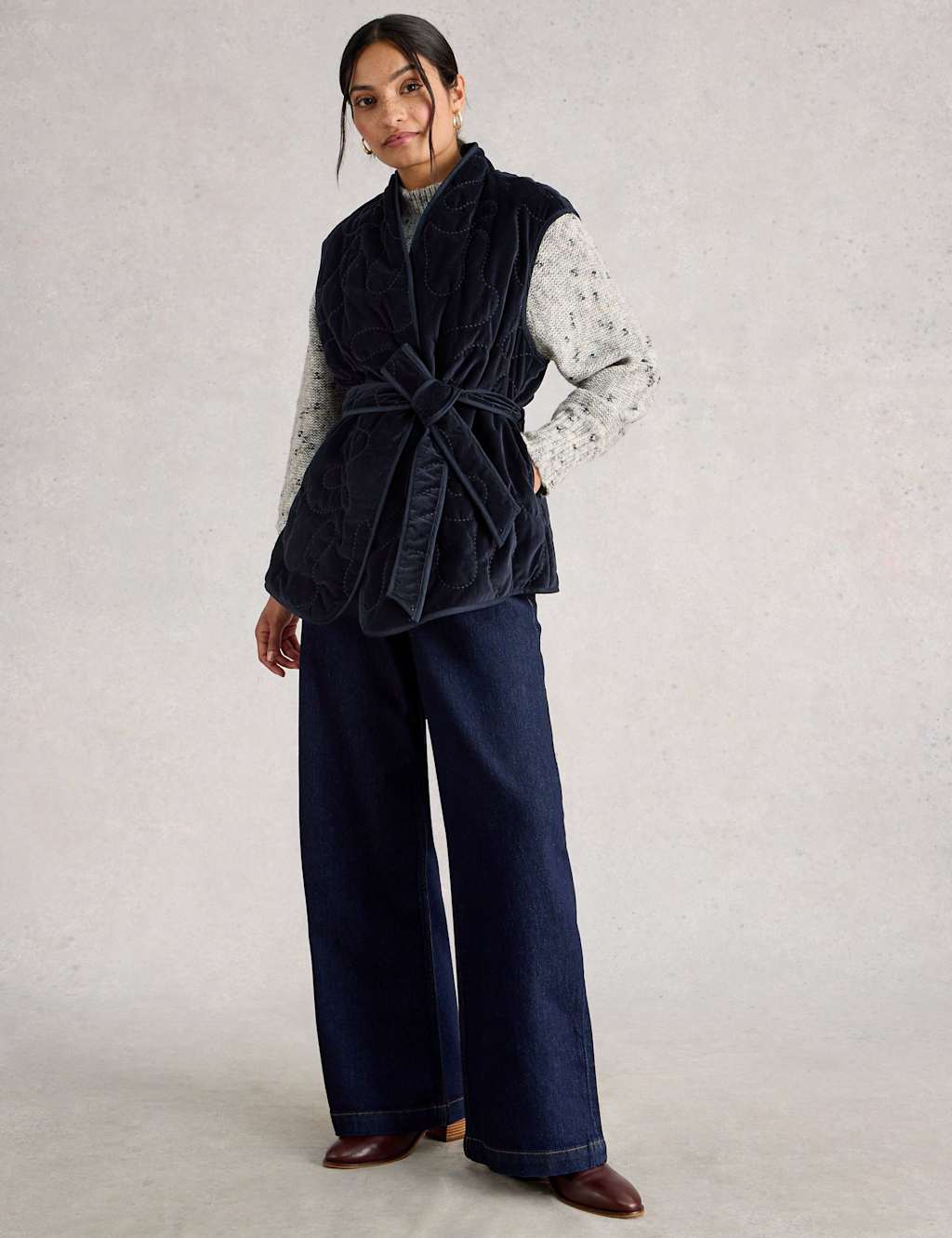 White Stuff Velvet Quilted Belted Relaxed Gilet Navy