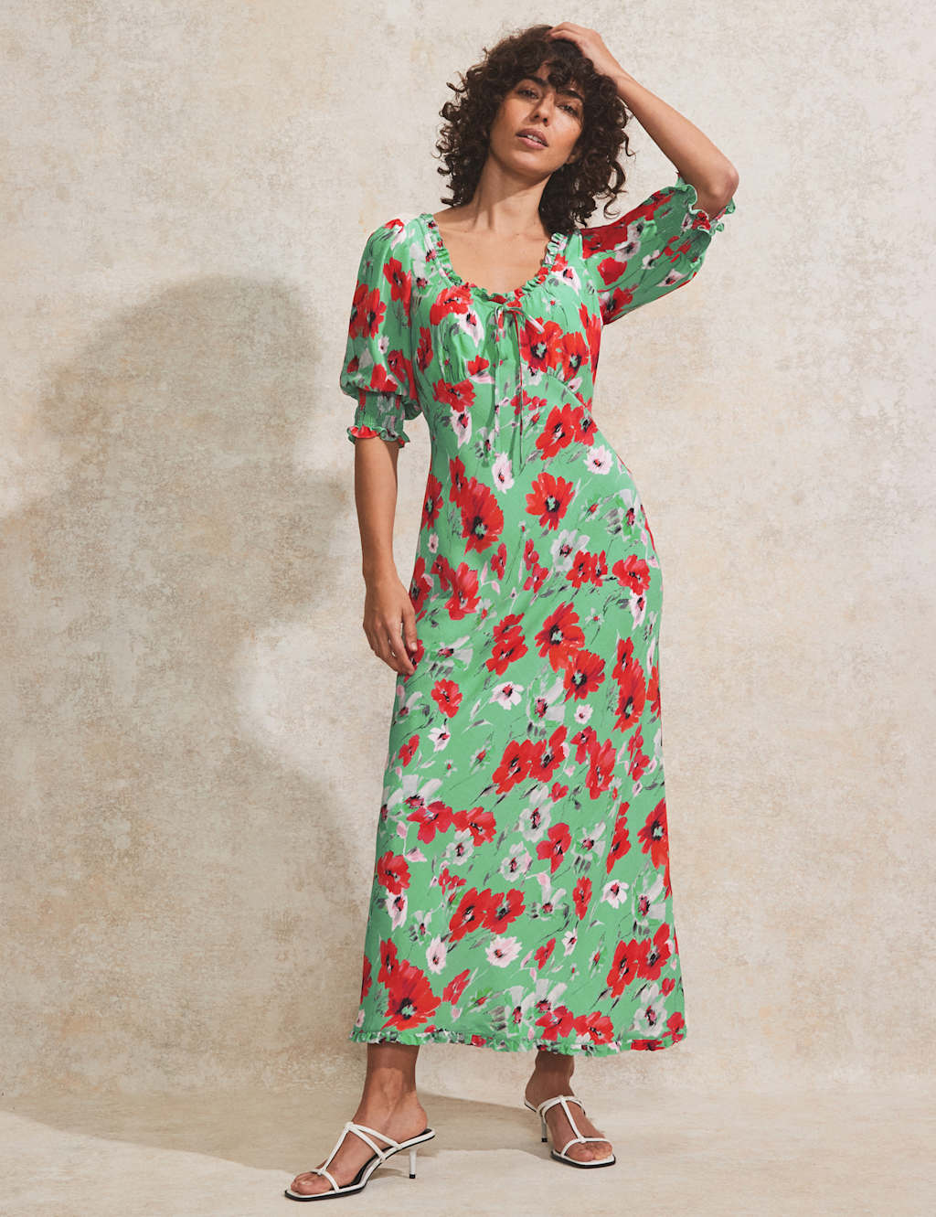 Floral Scoop Neck Midaxi Tea Dress