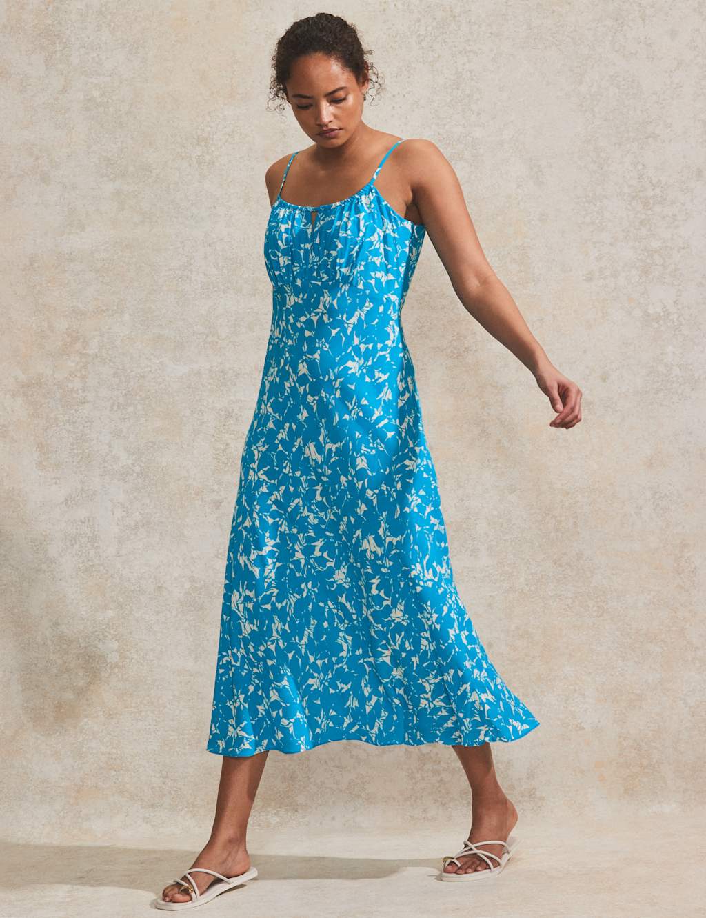 Printed Round Neck Midi Tea Dress